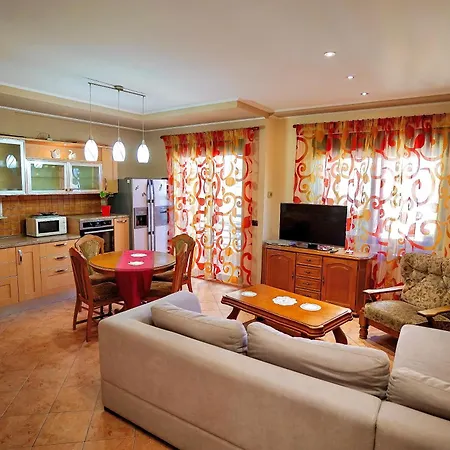 Apartman Center 2-bedrooms 2-bathroom
